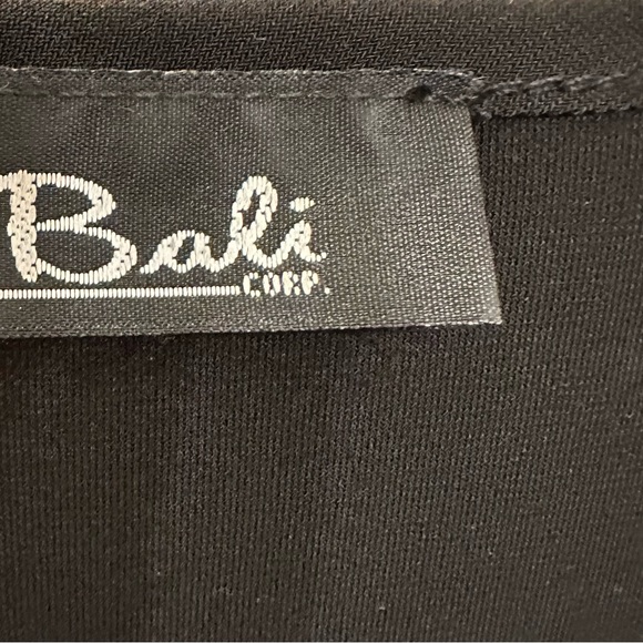 Bali Corp black wrap top with faux leather shoulder detail - Picture 4 of 6
